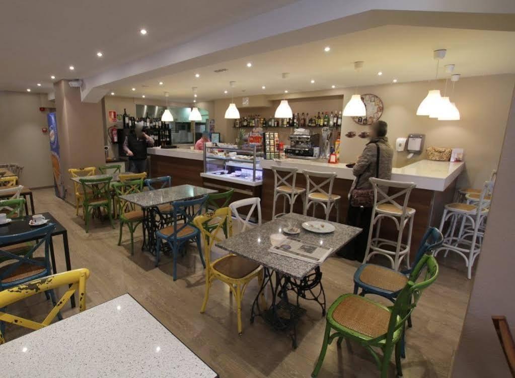 Aparthotel Iceberg Sant Julià de Lòria المظهر الخارجي الصورة