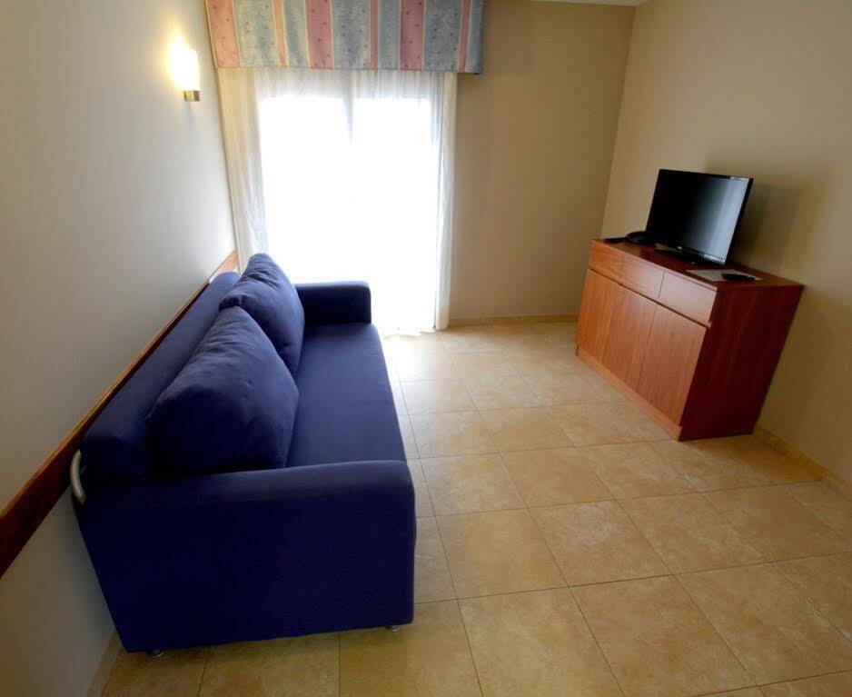 Aparthotel Iceberg Sant Julià de Lòria المظهر الخارجي الصورة